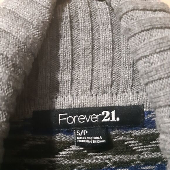 Forever 21 Shawl Poncho/Sweater Argyle/Dimond - Picture 9 of 10